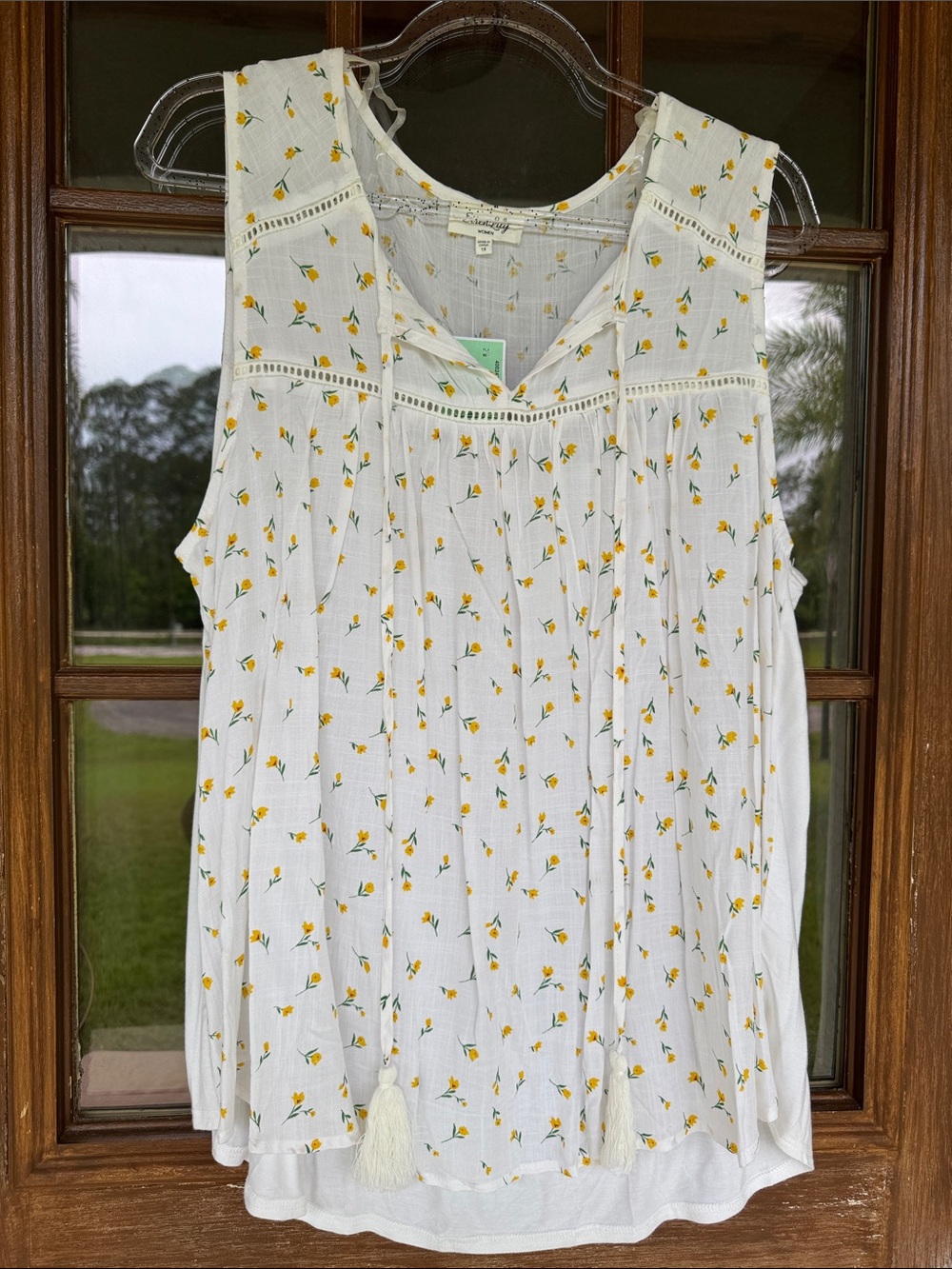 Siren Lily White Sleeveless Camisole with Yellow Floral Print